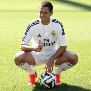 Ferguson recomienda a 'Chicharito' con Ancelotti