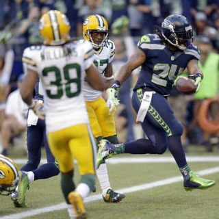 Seattle gana a Green Bay en el inicio de la NFL