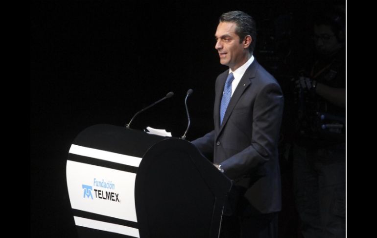 Slim Domit destaca los resultados que tuvo la Aldea Digital en el Zócalo, donde se lograron tres Récord Guiness. ARCHIVO /