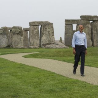 Obama finaliza cumbre de OTAN con visita a Stonehenge