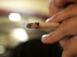 El hogar es el lugar principal donde se está expuesto al humo de segunda mano, que puede causar problemas respiratorios. ARCHIVO /