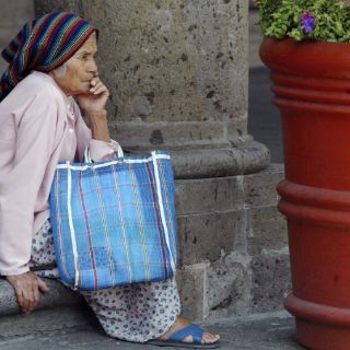 Exhortan a que adultos mayores cuenten con evaluación geriátrica