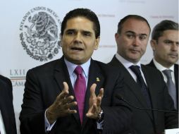 Exhorta a que los diputados pongan por delante lo 'verdaderamente importante': el bienestar de los mexicanos. ARCHIVO /