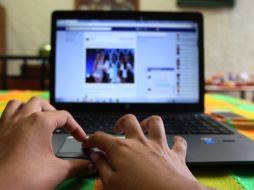 La aplicación permite al usuario borrar desde mensajes privados hasta comentarios y fotos. ARCHIVO /