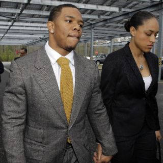 La NFL niega haber visto antes la agresión de Ray Rice
