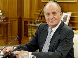 Juan Carlos de Borbón, abdicó al trono español el pasado 2 de junio a favor de su hijo Felipe VI. EFE ARCHIVO /