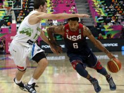 Bajo el timón de Mike Krzyzewski, Estados Unidos ha ganado 49 de sus 50 cotejos. EFE  A. Estévez  /