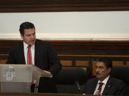 El mandatario estatal asistió al segundo informe de actividades del alcalde Ramiro Hernández. EL INFORMADOR J. Mendoza  /