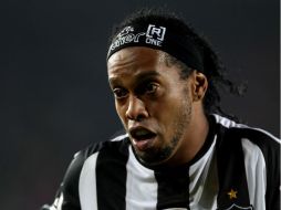 La afición ya agotó las entradas del duelo de mañana ante el Puebla, duelo en el que podría debutar Ronaldinho. EFE  M. Dueñas  /