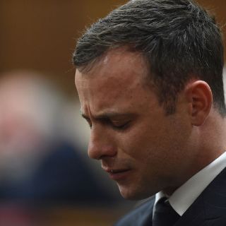 Pistorius es absuelto por homicidio voluntario de su novia