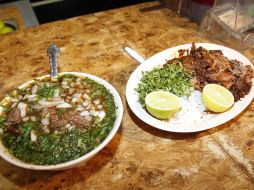 Sin duda, después de un día de fiesta, el sabor picoso de la birria ayuda para quienes se pasaron de copas.  /