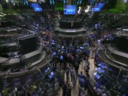 El NYSE Composite cede 33.04 puntos y se ubica en 10 mil 939.17 unidades. AP ARCHIVO /