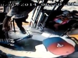 El video tiene poco más de 300 visitas y cuatro comentarios, todos ellos celebrando la acción del conductor. YOUTUBE La Chirina ESPECIAL /