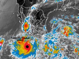 La tormenta tropical se ubica, aproximadamente, a 420 kilómetros al suroeste de Lázaro Cárdenas, Michoacán. TWITTER @conagua_clima  /