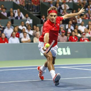 Francia y Suiza encarrilan las semifinales de la Copa Davis