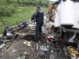Seis personas muertas y 20 lesionados deja un aparatoso accidente vehicular sobre la autopista Puebla-México. EL INFORMADOR ARCHIVO /
