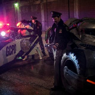 Policía de Gotham 'detiene' a Stormtrooper de 'Star Wars'