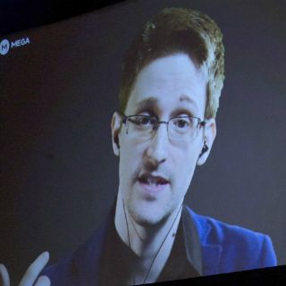 Edward Snowden denuncia espionaje masivo en Nueva Zelanda