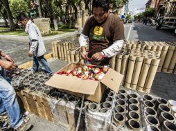 Lux Pirotecnia son los encargados de los juegos pirotécnicos para este día. EL INFORMADOR A. Hernández  /