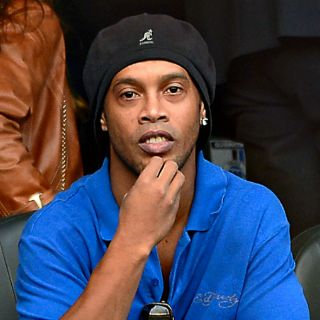 Político manda disculpa pública a Ronaldinho; Conapred responde