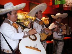En Londres y con mariachi, la comunidad mexicana celebro el 204 aniversario del inicio de la Independencia. NTX  M. Gutiérrez  /