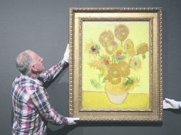 Los girasoles. Una obra pintada por Van Gogh. EFE L.V. Lieshout  /