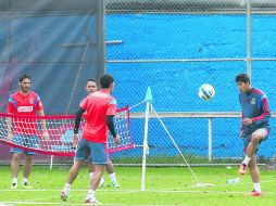 Chivas jugará con elementos que han tenido poca actividad en la Liga, como Sergio Nápoles y Kristian Álvarez. EL INFORMADOR A. Camacho  /