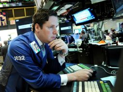 La Bolsa aún está a la espera de las decisiones que adopte la Fed. EFE ARCHIVO /