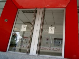 Los clientes de la banca tienen a su disposición los servicios por teléfono e internet. EL INFORMADOR ARCHIVO /