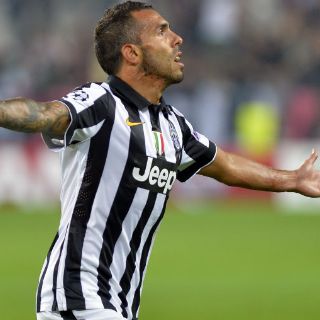 Tévez marca doblete para la Juventus