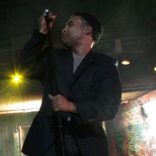 Detienen a Don Omar por violencia de género