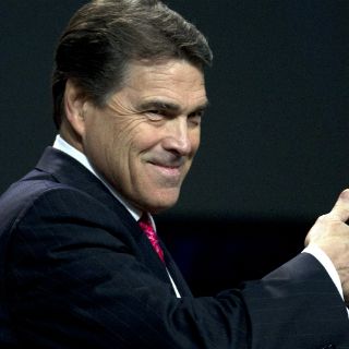 México rechaza críticas de Perry a Peña Nieto