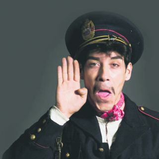 Estrenan 'Cantinflas'