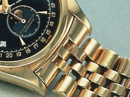 Dicen que no deberían haberlos aceptado, o debían haber informado del regalo. AP  /