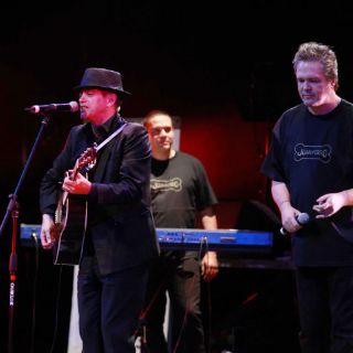 El FIM sigue con vida