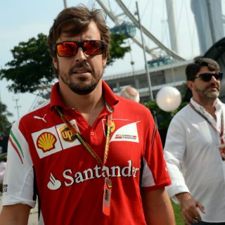 Alonso, el más rápido en primeros ensayos libres de Singapur