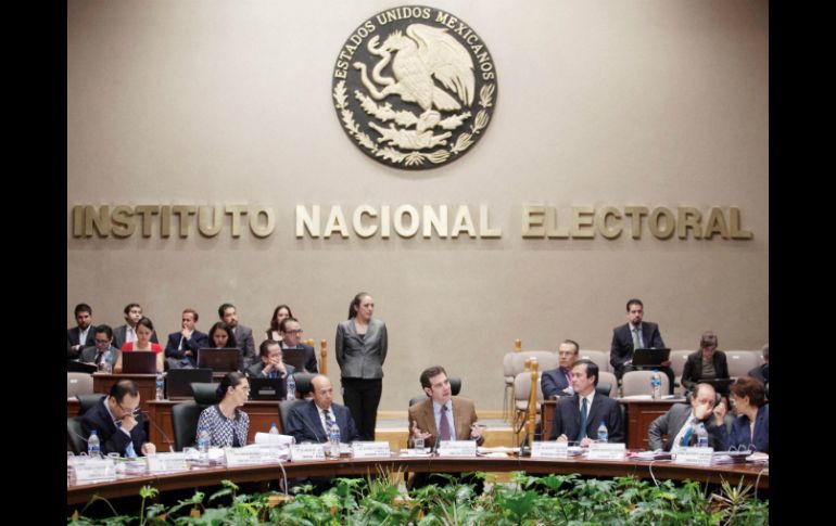 La entrega de los resultado se realiza en una sesión extraordinaria de la Junta General ejecutiva del INE. EL UNIVERSAL ARCHIVO /