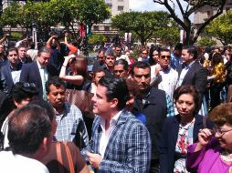 Aristóteles Sandoval, y otros funcionarios públicos, desalojan el Palacio de Gobiero. EL INFORMADOR A. Camacho  /