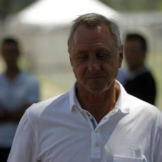 Guardiola es mejor que Mourinho: Johan Cruyff