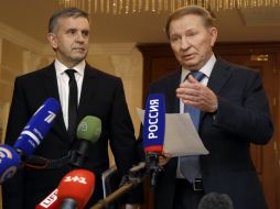 Leonid Kuchma habla ante la prensa luego de siete horas de negociaciones en Minsk. AP  S. Grits  /