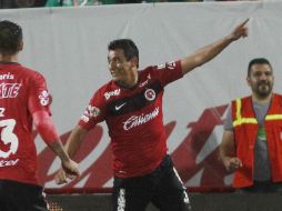Alfredo Moreno fue la figura del partido, el argentino naturalizado mexicano metió los dos primeros goles de Xolos. AFP  E. Montoya  /