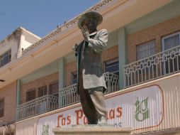 En el aniversario 99 de su natalicio inauguran plaza que llevará el nombre del artista. NTX  ESPECIAL  /