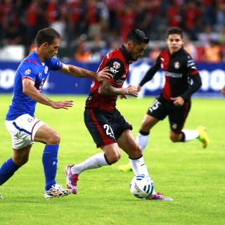 Atlas regresa a la senda del triunfo