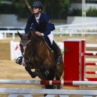 Alejandro Vizcaíno se luce en el Guadalajara Country Club