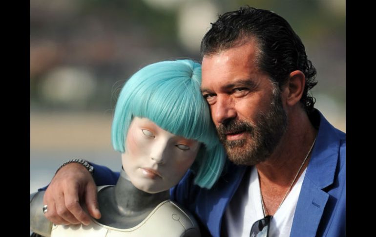 En su nueva película, los humanos conviven con robots domésticos para sobrevivir. AFP R. Rivas  /