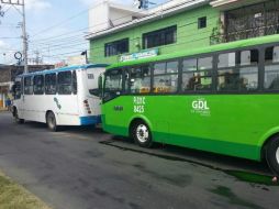 Según los primeros informes, la unidad 8425 de la ruta 231 C chocó por detrás al camión S-0740 de la ruta 641. EL INFORMADOR  /