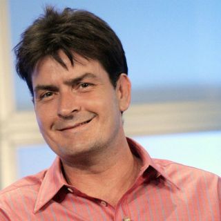 Charlie Sheen más cerca de 'Two and a Half Men'