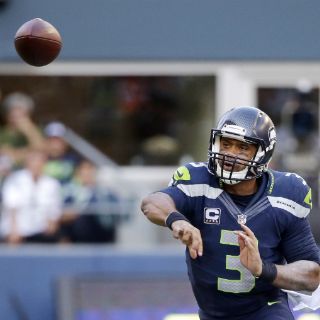 Wilson lidera rating de pasadores de NFL