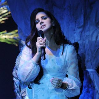 Lana del Rey se presentará en un cementerio