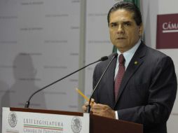 Silvano Aureoles comenta que está obligado a velar por la seguridad e integridad de los diputados de la Cámara. SUN / ARCHIVO